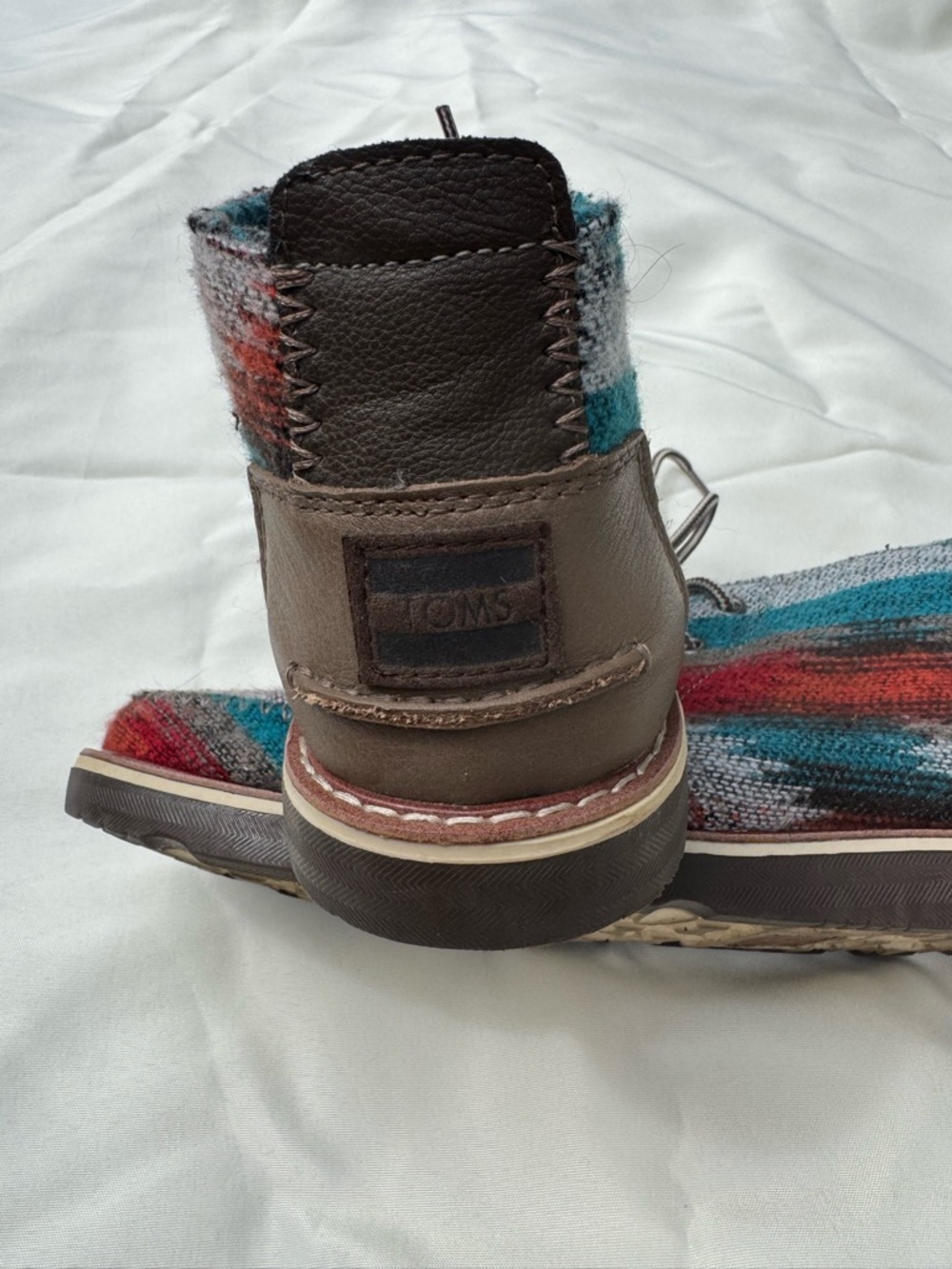 TOMS Woven Desert Colorful Textile Chukka High Tops - Picture 3 of 5